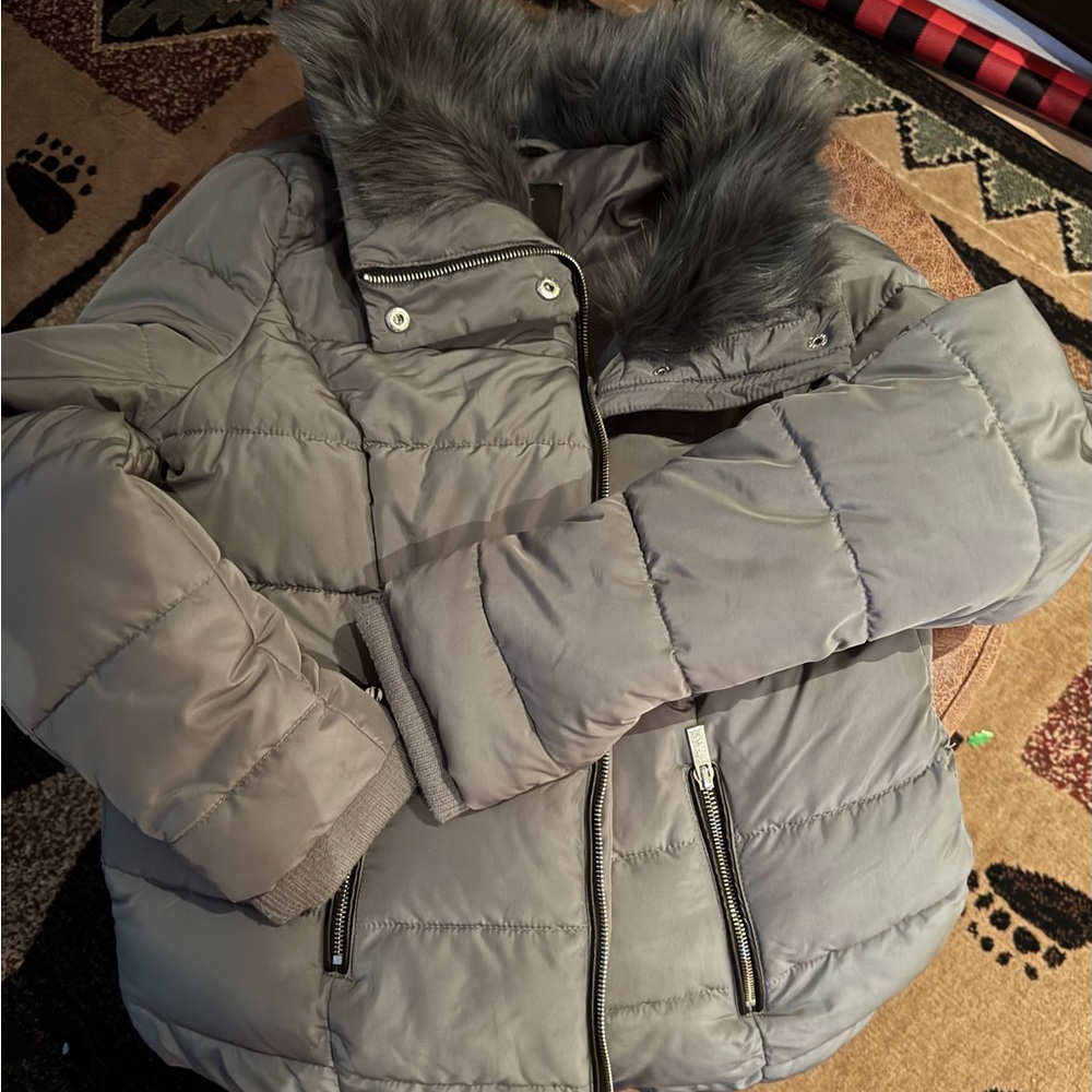 Gray puffer jacket faux fur collar.  Never worn